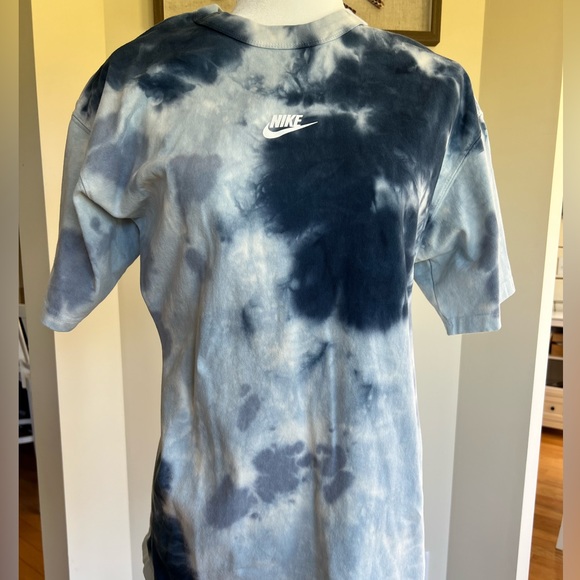 Nike Tops - Nike Blue Tye Dye Loose Fit T-shirt size Small